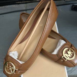 *Michael Kors* Fulton MOC* Color: Luggage